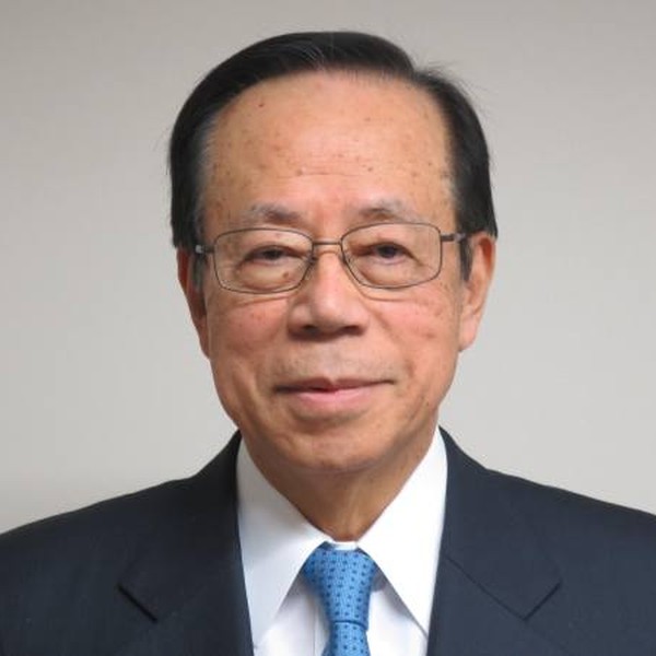 福田康夫（元内閣総理大臣）写真
